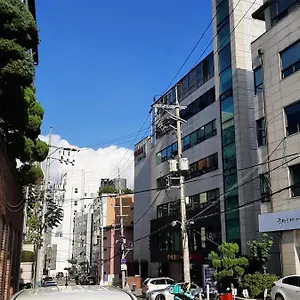 Bestel ホステル